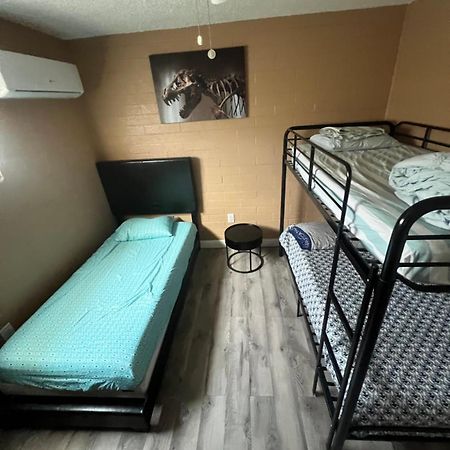 #2 Bedroom Cozy Suite, 1 Min Walk To The Beach # 불헤드시티 외부 사진